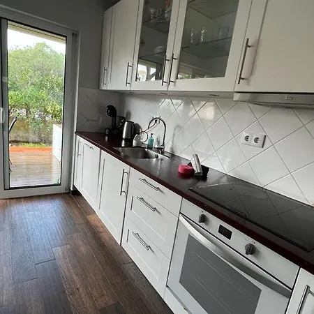 Falesia Town House 2 Bedroom Casa vacanze *