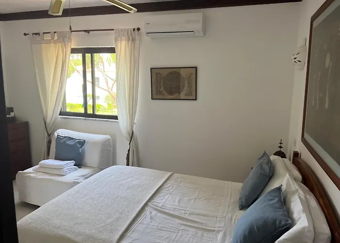 Falesia Town House 2 Bedroom Olhos de Αgua