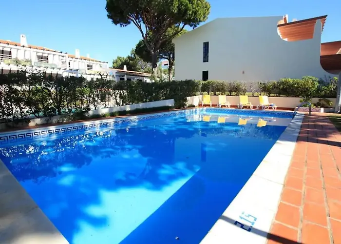 Σπίτι διακοπών Falesia Town House 2 Bedroom